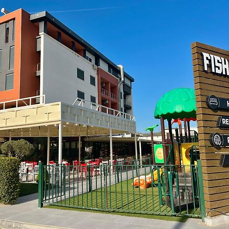 Hotel Fish Land Plazhi San Pietro エクステリア 写真