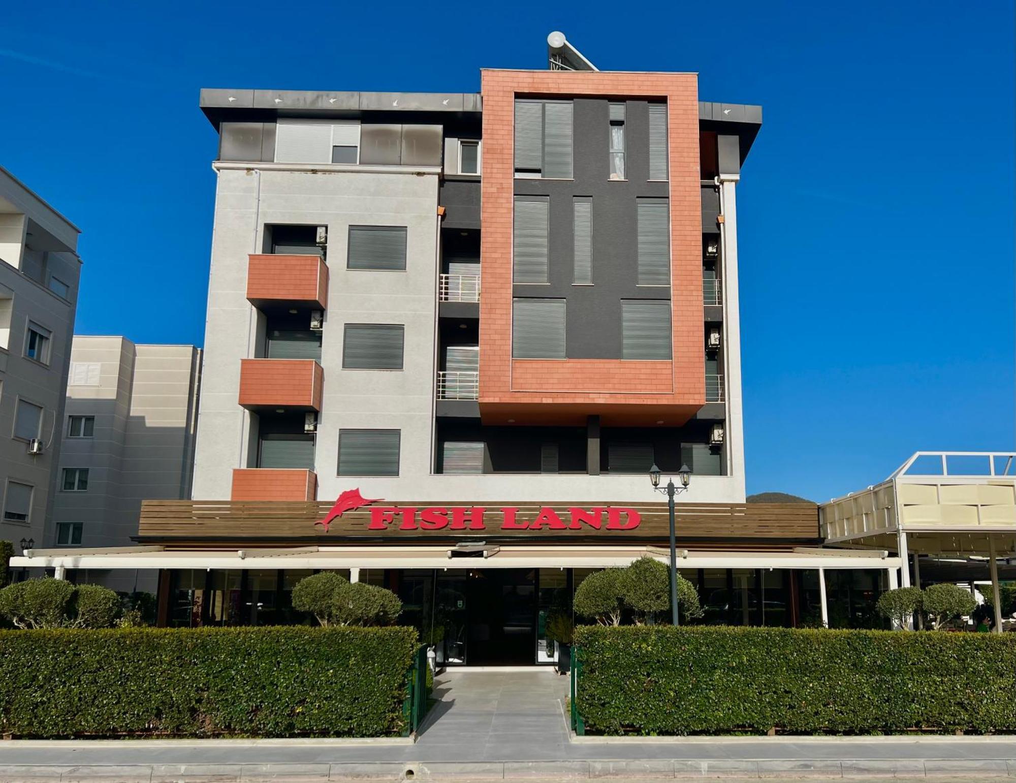 Hotel Fish Land Plazhi San Pietro エクステリア 写真